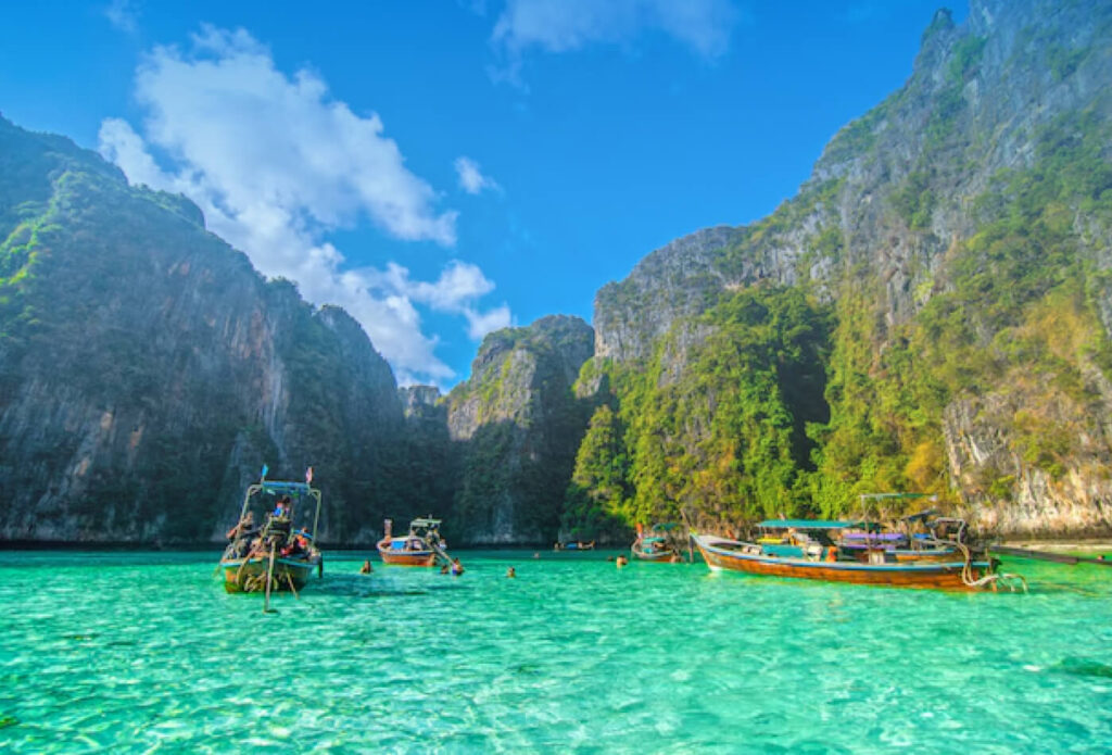 akerio-tours-phi-phi-island