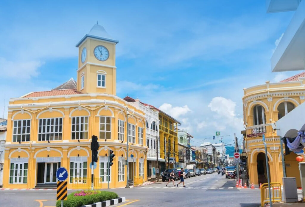 akerio-tours-phuket-old-town